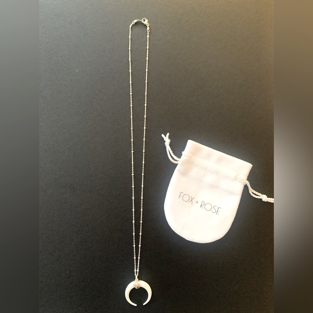 New Sterling Silver Fox + Rose Horn Necklace